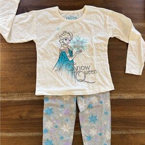 Disney Frozen Girls Outfit size 6 NWOT